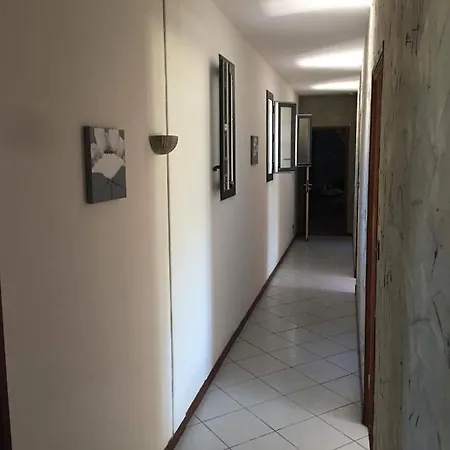Maison Entre Vignes Et Champs *
