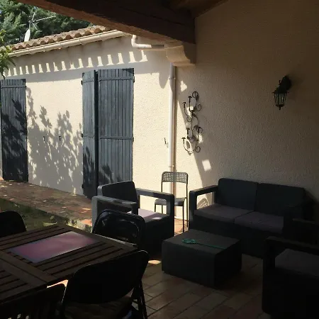 Holiday home Maison Entre Vignes Et Champs *